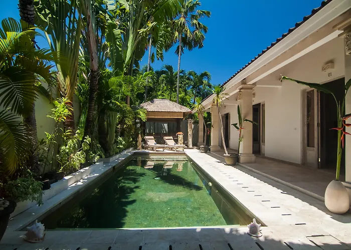 Bali Holiday Villas - La Playa