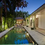 Bali Holiday Villas - La Playa